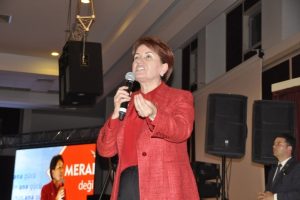 Meral Akşener: "Siz yamuksunuz yamuk"