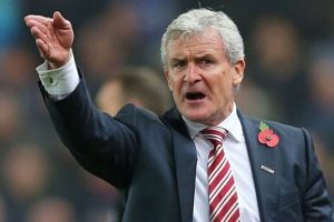 Everton Mark Hughes'u istiyor