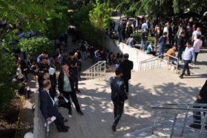 85 infaz koruma memuru i&ccedil;in 886 kişi başvurdu