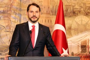Bakan Albayrak'tan n&uuml;kleer karşıtlarına tavsiye