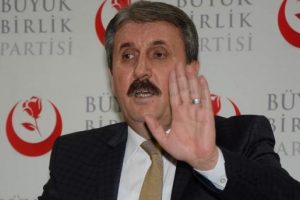 Destici: "Anayasa'dan Laiklik asla kaldırılmamalıdır"