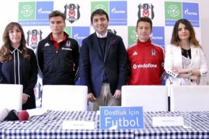 Beşiktaşlı minikler Milano'da sahaya &ccedil;ıkacak