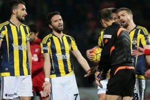Mehmet Topal ve G&ouml;khan G&ouml;n&uuml;l dedikodulardan bıktı
