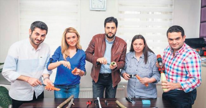 Sebzelerden klarnet yapıyorum &ccedil;aldıktan sonra &ccedil;ocuklar yiyor