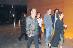 'Kızı tanıyorsanız siz bana s&ouml;yleyin'...