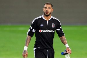 Şenol G&uuml;neş, Ricardo Quaresma ile &ouml;zel olarak ilgileniyor