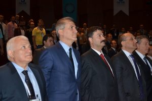 "45 &uuml;niversite hastanesi, ciddi bor&ccedil; batağında"
