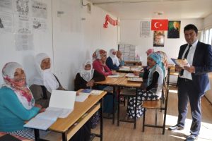 Başbakan'ın &ouml;vd&uuml;ğ&uuml; &ouml;ğretmenden bir &ouml;rnek davranış daha