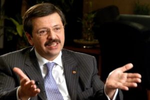 TOBB Başkanı Hisarcıklıoğlu: 'Sigorta acenteleri &ouml;ld&uuml;, fatiha okuyan yok'