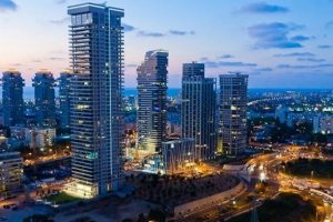 T&uuml;rkler geri d&ouml;nd&uuml;, Tel Aviv'in kulelerin yarısını yapıyorlar