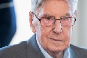 Auschwitz'te pay sahibi olduğu vahşeti ilk kez anlattı