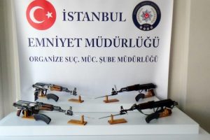 İstanbul'da silah ka&ccedil;ak&ccedil;ılığı operasyonu