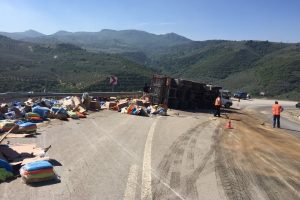 Bursa'da feci kaza! 2 kardeş &ouml;ld&uuml;