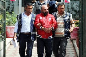 21 mağazayı soyan zanlı yakalandı