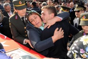 Erdoğan, şehit S&uuml;leyman Kul'un ailesine ev yaptıracak