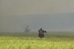 Tekirdağ'da &ccedil;akmakla oynayan &ccedil;ocuklar yangın &ccedil;ıkardı