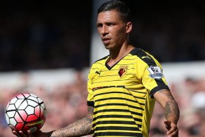 İngiliz basını, Fenerbah&ccedil;e'nin  Holebas'ı transfer etmek istediğini yazdı