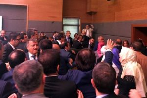 Meclis'teki dokunulmazlık dosyası 619'a ulaştı, Demirtaş rekorunu geliştirdi!