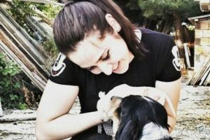 Rezidansta ş&uuml;pheli &ouml;l&uuml;m! 26 yaşındaki gen&ccedil; kadın bah&ccedil;ede &ouml;l&uuml; bulundu...