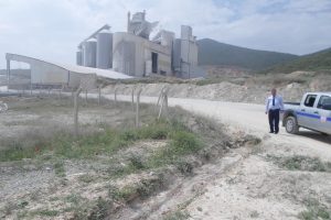 Bursa'da Karsak deresini kirletenler takipte!