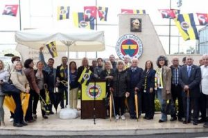 Atat&uuml;rk'&uuml;n Fenerbah&ccedil;e'yi ziyaretinin yıld&ouml;n&uuml;m&uuml; kutlandı