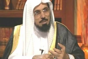 Suudi din alimi eşcinsellere sahip &ccedil;ıktı