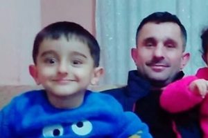 &Uuml;zerine televizyon d&uuml;şen &ccedil;ocuk hayatını kaybetti
