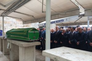 Bursalı işadamı İrfan &Ouml;zhamarat, son yolculuğuna uğurlandı