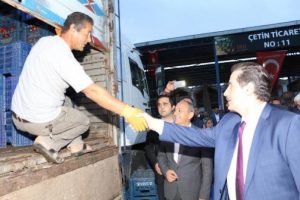 Bakan &Ccedil;elik'ten mecliste kavga edenlere turplu g&ouml;nderme