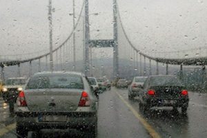 İstanbullulara sabah s&uuml;rprizi! Bir anda bastırdı