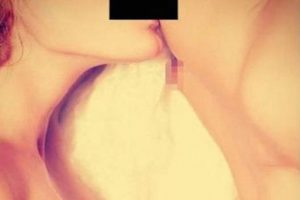 Lezbiyen fotoğraf işinden etti