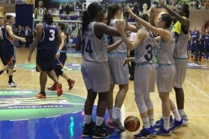 Fenerbah&ccedil;e'de g&ouml;zler ikinci ma&ccedil;a &ccedil;evrildi
