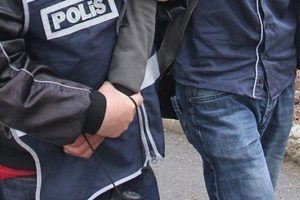 Isparta'da FET&Ouml;/PDY operasyonu: 10 g&ouml;zaltı