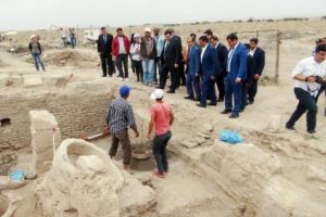 900 yıllık şadırvan kalıntıları bulundu