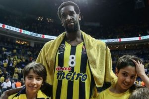 Fenerbah&ccedil;e'nin yıldızı Ekpe Udoh Nijerya Milli Takımı'nda