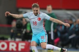 Fenerbah&ccedil;e'de Caner konusu belirsizliğini koruyor