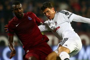 Trabzonspor, Douglas'ı 2.5 milyon Euro'ya satıyor
