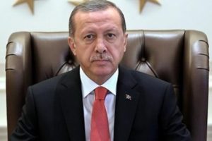 Erdoğan milletvekilleri ile komisyon başkanlarını ağırladı