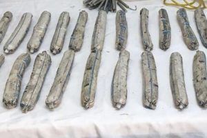 11 kilo patlayıcı son anda fark edildi