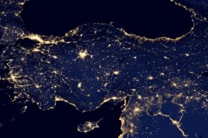 Yılda 200 milyon lirayı havaya sa&ccedil;ıyoruz