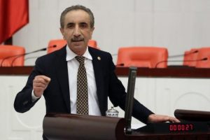 Deniz Gezmiş ve arkadaşları i&ccedil;in kanun teklifi