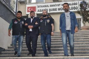 Eski patronunu &ouml;ld&uuml;rmekten aranan ş&uuml;pheli yakalandı