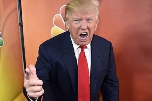 Bush'lar Trump'ı istemiyor