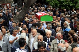 'Eski Dostlar'ın bestekarına son g&ouml;rev
