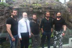 'Diriliş Ertuğrul' ekibi Kelebekler Vadisi'ni gezdi