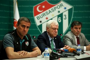 Hamza Hamzaoğlu, yaptığımız indirim Bursaspor'a feda olsun dedi
