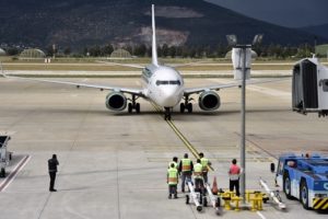 Berlin Bodrum Hatti Acildi 111 Yolcu Ciceklerle Karsilandi Bursada Bugun Bursa Bursa Haber Bursa Haberi Bursa Haberleri Bursa