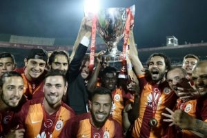 İlk finalist Galatasaray'dan Fenerbah&ccedil;e'ye final g&ouml;ndermesi...