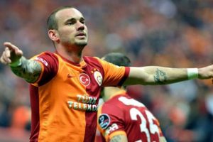 Galatasaray'da Riekerin'in derbi planı oluşmaya başladı