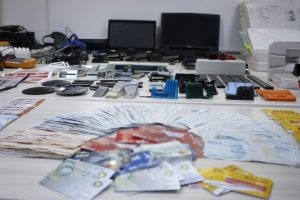 10 milyonluk vurgunla l&uuml;ks rezidans hayatı